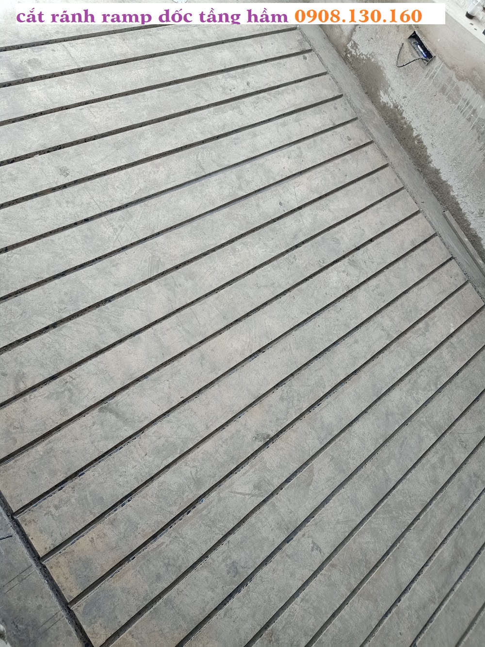 Cắt rãnh ramp dốc tầng hầm, Thi công thẩm mỹ
